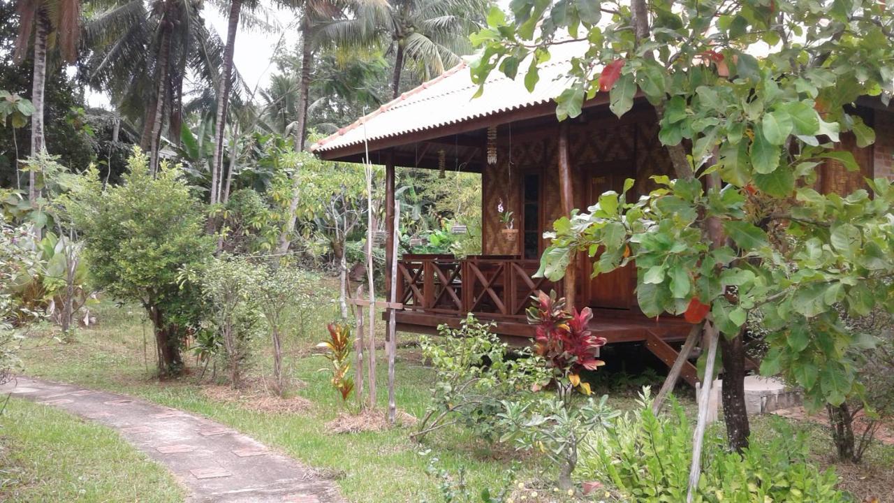 Ban Ban Bangalow Koh Jum Exterior foto